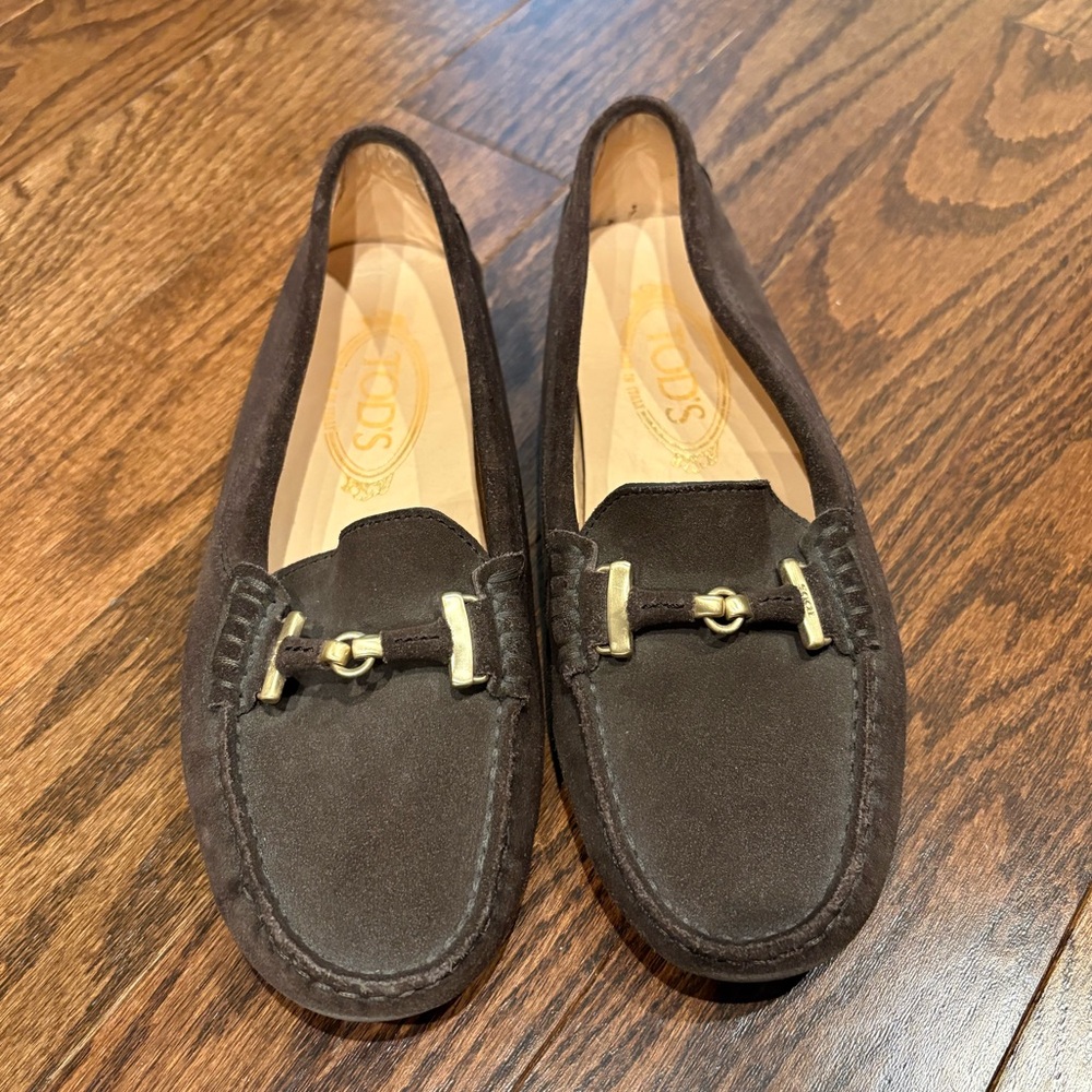 Tod’s brown suede loafers - size 36